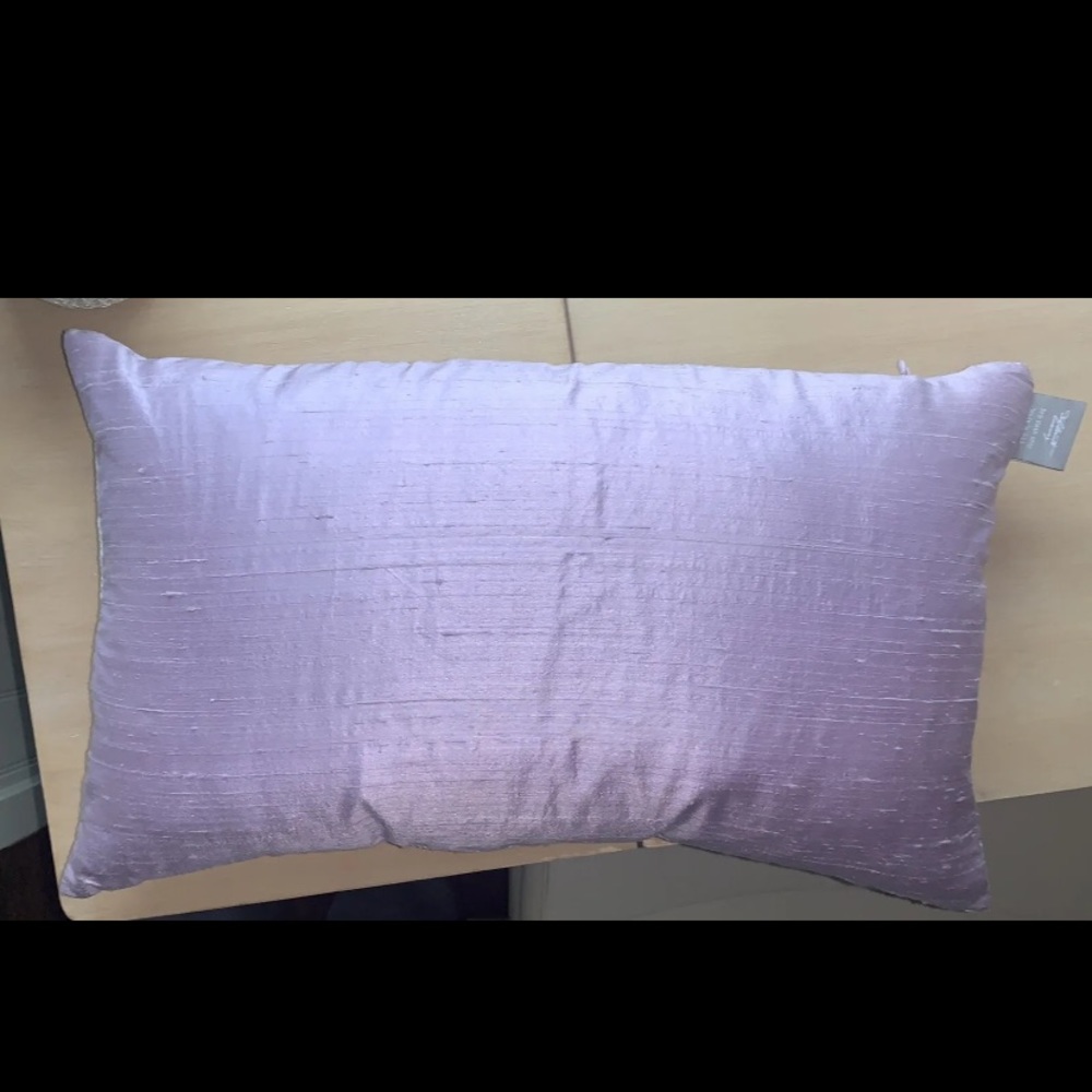 Aviva Stanoff pyrite silk Pillow in Lavender From ABC Home. Unused: Just Stored - Picture 2 of 5